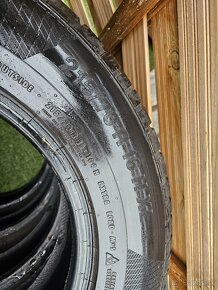 Zimne pneumatiky 215/70 r16 104H - 2