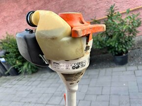 Ľahký benzínový vyžínač STIHL FS 38 - 2