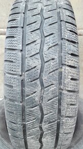 Predám 2-Zimné pneumatiky Hankook icewinter 225/70 R15C - 2