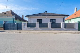 ALL INCLUSIVE l NA PREDAJ PRIESTRANNÝ 5 IZBOVÝ BUNGALOV, DOL - 2