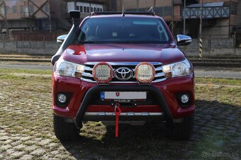 Toyotu Hilux REVO special EDITION - 2