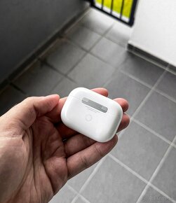 Charging Case Apple Airpods Pro (1gen.) - náhradný - 2