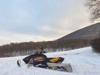 Ski Doo MXZ 600 Sport Bombardier - 2