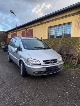 Opel Zafira A kapota, kufrové dvere - 2