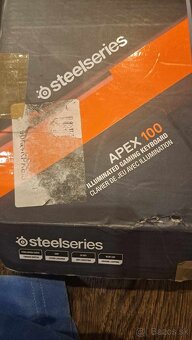 Svietiaca herná klávesnica SteelSeries Apex 100 - 2