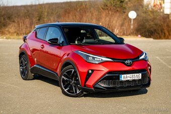 Toyota C-HR 2,0 GR Sport Hybrid (odp.DPH, záruka, 1.majiteľ) - 2