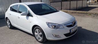 Opel Astra - 2