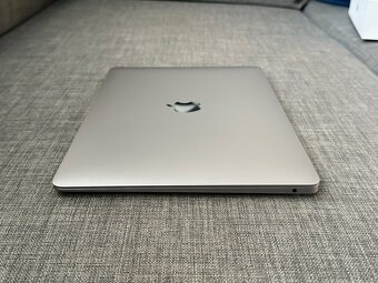 ✅ Macbook Air 13” M1 - TOP stav - 2