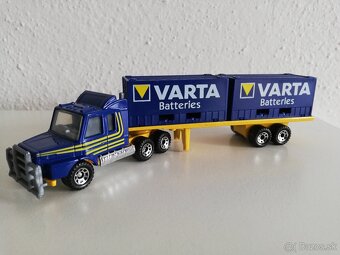 Matchbox Convoy CY 18 - Scania T142 - Varta Trailer, Macau - 2