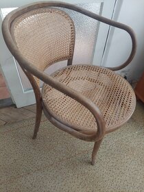 Predané stoličku - 2