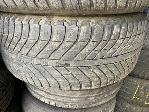 Zimné pneumatiky 235/55 R17 - 2