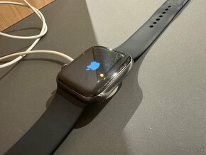 Predám Apple Watch Series 6 44mm Black GPS - 2