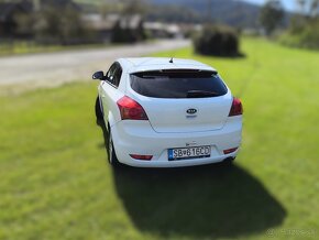 KIA Cee’d Hatchback 92.7kw Manuál - 2