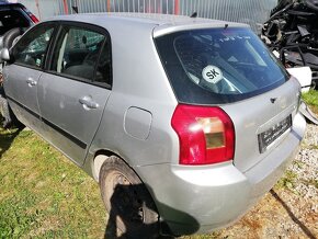 Predám náhradné diely Corolla 2002-2007 E12 1.4 Vvt-i 4zz - 2