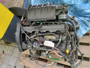 Motor Citroen C4 - 2