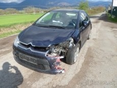 Citroen C4 1,6HDI, rozpredám na náhradné diely - 2