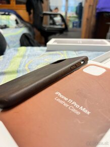 Apple Leather Case IPhone 11 Pro Max - 2