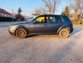 Volkswagen Golf 1.9 TDi 81kw - 2