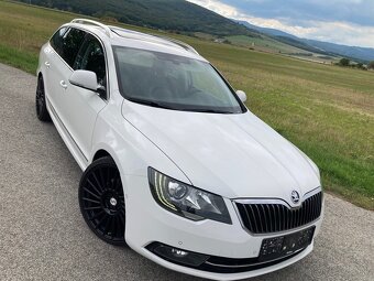 SKODA SUPERB Combi 2.0 TDI 135kW DSG,PANORAMA - 2