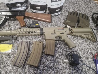 Predám 2 Airsoft zbrane + príslušenstvo - 2