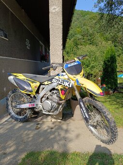 Suzuki RMZ 450 2015 - 2