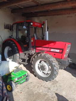 Predám traktor Zetor 10540 - 2