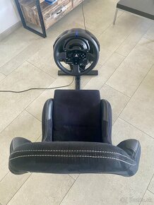 Thrustmaster T300 + Playseat evolution alcantara - 2