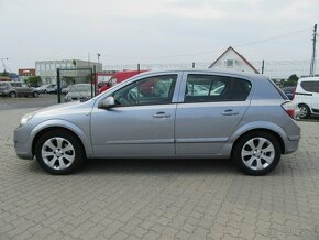 Opel astra H - 2