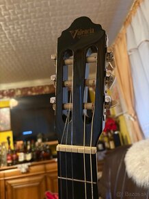 Akusticka Gitara Valencia VC104E - 2