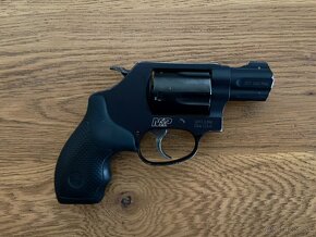 Revolver smith & wesson MP 360 357 magnum - 2