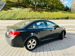 Chevrolet Cruze LT 2.0D VCDI 2011 / 120kW, diesel, nová STK - 2