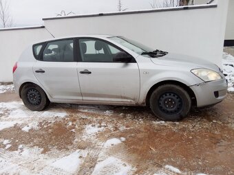 Predám Kia ceed 1.4 77kw 2009 - 2