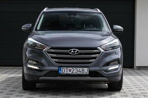 Hyundai Tucson - 2