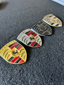 Porsche znak,logo,emblém na kapotu více variant - 2