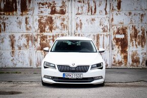 Škoda Superb Combi 2.0 TDI 190k Style DSG - 2