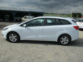 KIA CEED 1,6CRDi 94kw KLIMA CZauto 09/2013 - 2