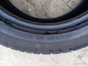 Predám zimné pneumatiky 2ks 225/50r17 - 2