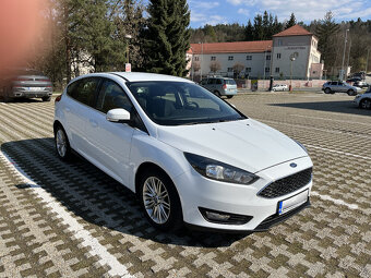 Ford Focus 1.0 EcoBoost 74 kW Hatchback 5 dv. - 2