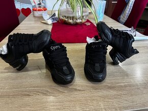 Tanečné topanky Sneakersy 28 - 2