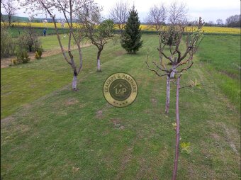 Na predaj záhrada Lúčnica nad Žitavou 1000m2 - 2