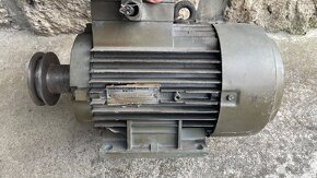 Elektromotor 2,2kw 1440 ot/ min MEZ Mohelnice - 2