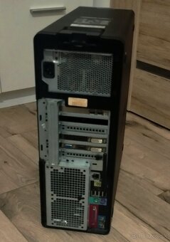 DELL Precision T3500 - 2