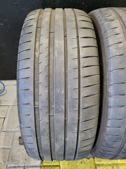 235/45 ZR19 Michelin  A 245/40 R19 Michelin letne penumatiky - 2