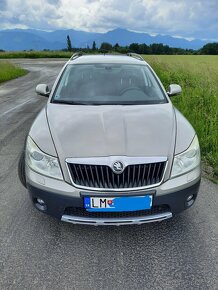 Škoda Octavia Scout 4x4 2.0 TDI - 2