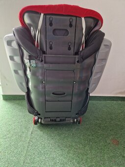 Predám autosedačku Britax Römer KIDFIX SICT (15-36kg) - 2