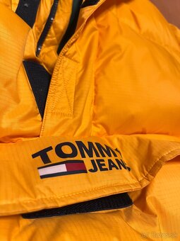 Tommy Jeans puffer bunda – veľkosť L - 2