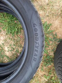 155/70R19. 84T. Goodyear zimné - 2