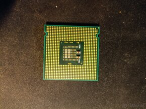 Intel Pentium Dual Core E5200 - 2