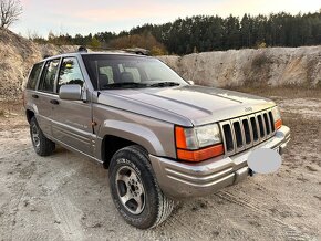 Jeep Grand Cherokee 4x4 - 2