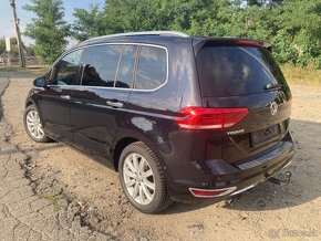 Volkswagen Vw Touran 1.4 TSI, Automat, 7 míst, Panorama. - 2